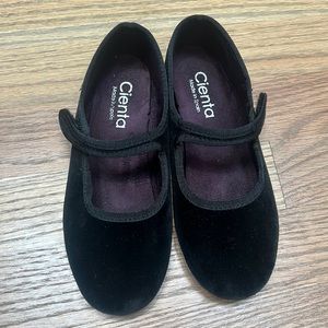 Black Velvet MaryJane